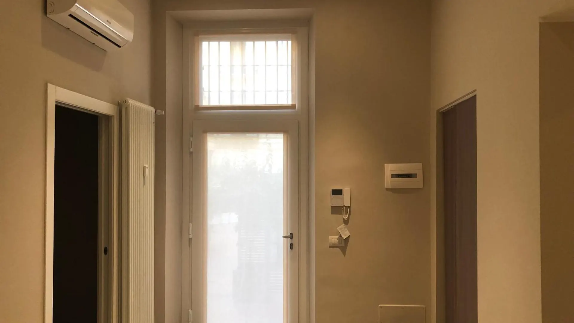 Cool Flat Apartment Milan 0*,  Italy