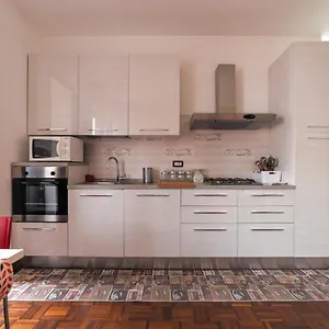 Appartamento Functional, Milano