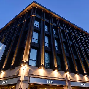 Cusani Hotel
