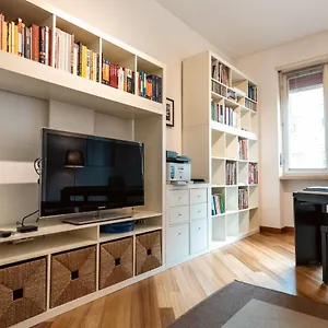 Appartamento Sebino, Milano